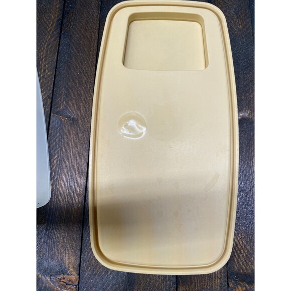 Vintage Tupperware Cereal Keeper Beige 1589-3 With Pour Lid - Picture 9 of 9